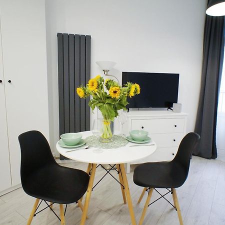 Polonia Art Apartments In The City Center Катовице Экстерьер фото