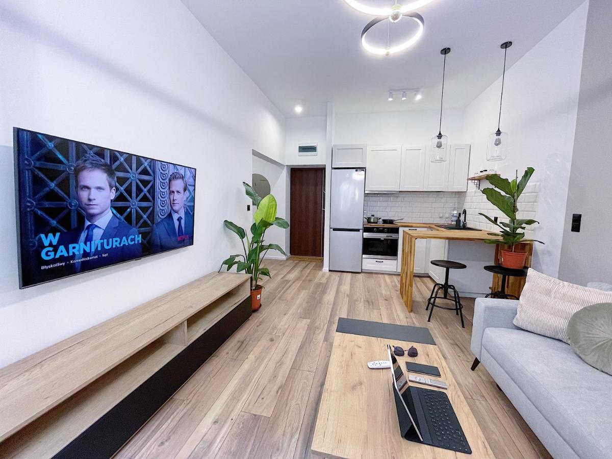 Polonia Art Apartments In The City Center Катовице Экстерьер фото