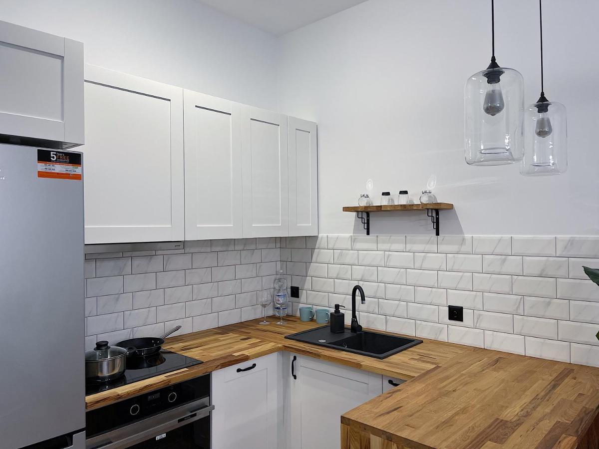 Polonia Art Apartments In The City Center Катовице Экстерьер фото