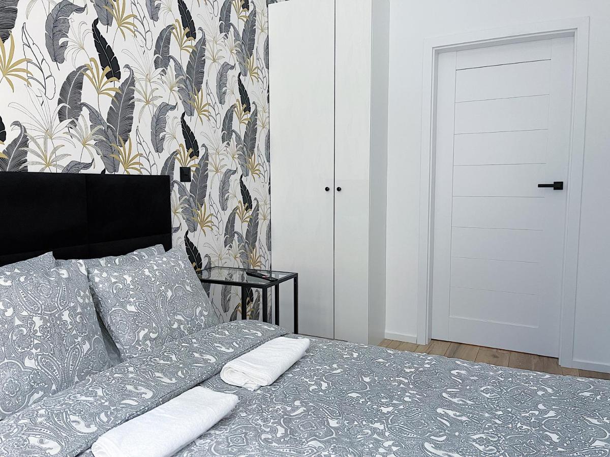 Polonia Art Apartments In The City Center Катовице Экстерьер фото